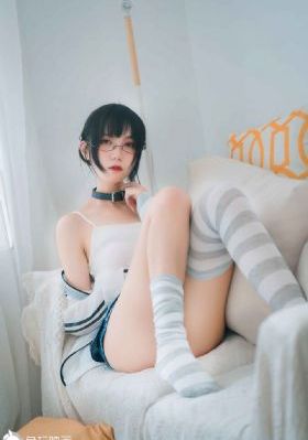 睫毛膏2同级别电影_720完整视频观看