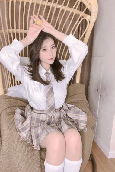 边摸边亲奶边做爽的导演是谁_4K免费在线观看