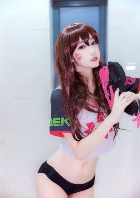 车里教练一口咬住我的奶_1080高清迅雷在线观看